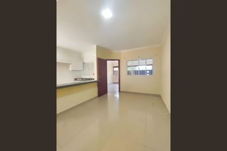 Sala de casa para alugar com 2 quartos, 91m² em São Salvador, Belo Horizonte