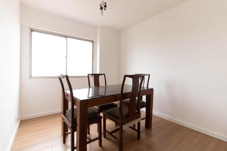 Sala de apartamento para alugar com 2 quartos, 74m² em Vila das Merces, São Paulo