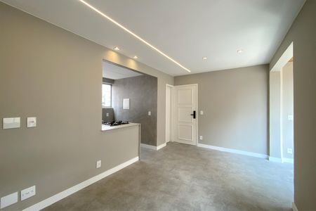 Sala de apartamento para alugar com 2 quartos, 75m² em Vila Paris, Belo Horizonte