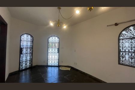 Sala de casa à venda com 4 quartos, 296m² em Vila Rossi Borghi E Siqueira, Campinas