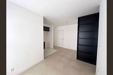 Sala de apartamento à venda com 2 quartos, 47m² em Vila Itapegica, Guarulhos