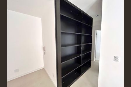 Sala de apartamento à venda com 2 quartos, 47m² em Vila Itapegica, Guarulhos