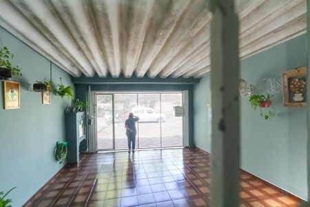 Sala vista de casa à venda com 2 quartos, 149m² em Jardim Bom Pastor, Santo André