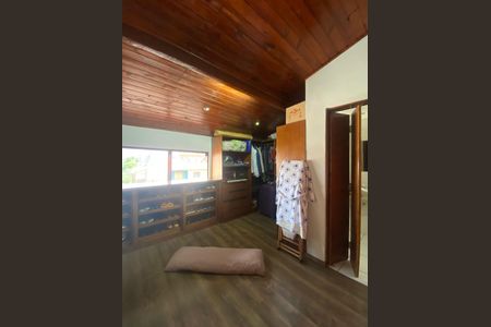 Casa à venda com 3 quartos, 185m² em Conjunto Residencial Pombeva, São Bernardo do Campo