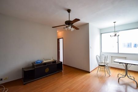 Sala de apartamento à venda com 2 quartos, 55m² em Del Castilho, Rio de Janeiro