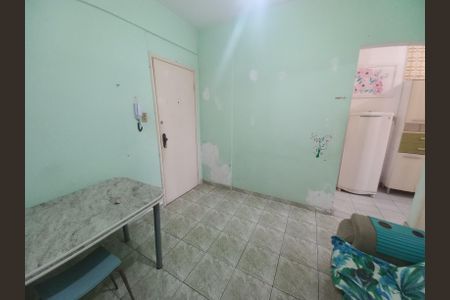 Sala de apartamento para alugar com 1 quarto, 45m² em Boa Vista, São Vicente