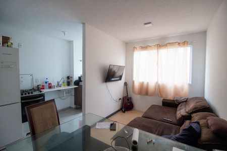 Sala de apartamento para alugar com 2 quartos, 45m² em Jardim Arpoador, São Paulo