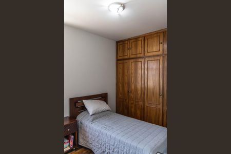 Quarto 1 de apartamento à venda com 2 quartos, 68m² em Calafate, Belo Horizonte