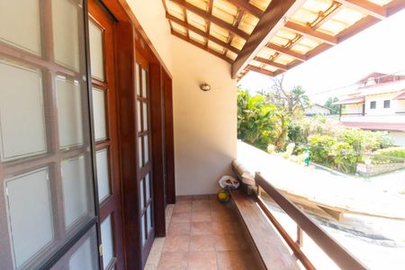 Varanda da Sala de casa de condomínio à venda com 5 quartos, 350m² em Itacoatiara, Niterói