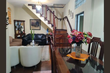 Casa para alugar com 5 quartos, 260m² em Vila Brasilio Machado, São Paulo