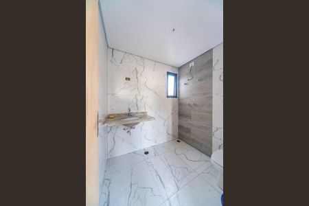 Banheiro de kitnet/studio à venda com 1 quarto, 79m² em Jardim Stella, Santo André