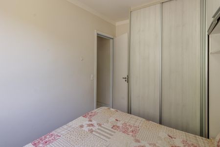 Quarto 1 de apartamento para alugar com 2 quartos, 43m² em Jardim Helga, São Paulo