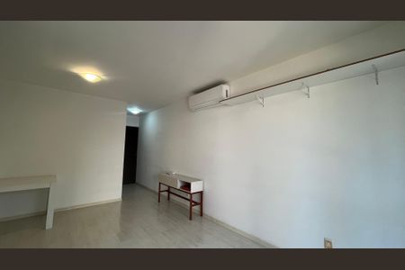 Sala de apartamento à venda com 3 quartos, 80m² em Jardim Proença, Campinas