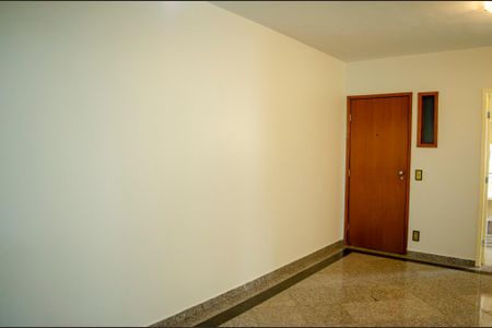 Sala de apartamento para alugar com 3 quartos, 98m² em Setor Aeroporto, Goiânia