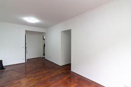 Sala de apartamento para alugar com 3 quartos, 70m² em Jardim Taquaral, São Paulo