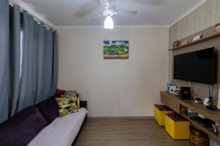 Sala de casa de condomínio à venda com 2 quartos, 64m² em Vila Jacuí, São Paulo