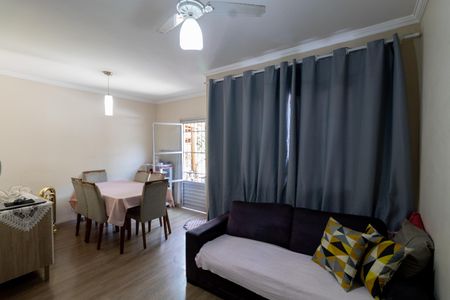 Sala de casa de condomínio à venda com 2 quartos, 64m² em Vila Jacuí, São Paulo