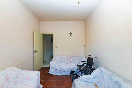 Quarto 1 de casa à venda com 3 quartos, 240m² em Vila Ermelinda, Belo Horizonte