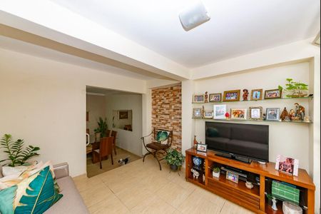 Sala 1 de casa à venda com 3 quartos, 88m² em Vista Alegre, Belo Horizonte