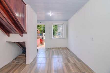 Sala de casa à venda com 2 quartos, 140m² em Floresta, Porto Alegre