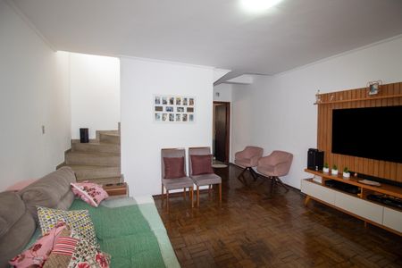 Sala de casa à venda com 3 quartos, 144m² em Vila Tiradentes, São Paulo