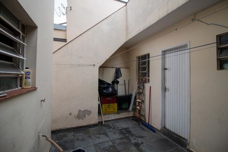 Quintal de casa à venda com 3 quartos, 144m² em Vila Tiradentes, São Paulo