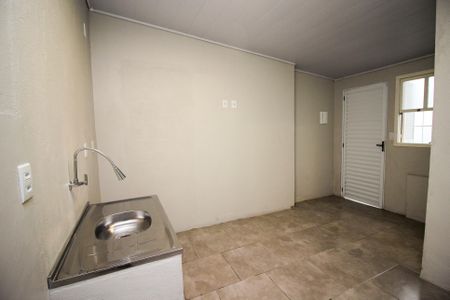 Sala/Cozinha de casa de condomínio para alugar com 1 quarto, 18m² em Azenha, Porto Alegre