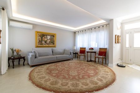 Sala de casa à venda com 4 quartos, 380m² em Loteamento Alphaville Campinas, Campinas