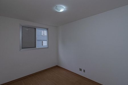 Quarto 1 de apartamento para alugar com 2 quartos, 63m² em Vila Santa Teresa, São Paulo