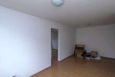 Sala de apartamento para alugar com 2 quartos, 63m² em Vila Santa Teresa, São Paulo