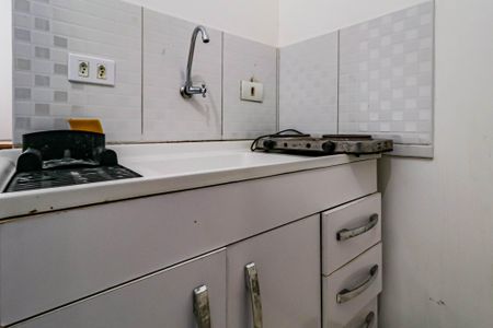 Cozinha de kitnet/studio para alugar com 1 quarto, 20m² em Vila Gomes, São Paulo