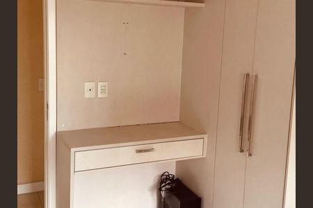 Quarto de apartamento à venda com 2 quartos, 60m² em Bussocaba, Osasco