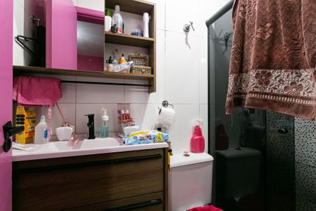 Banheiro de apartamento à venda com 1 quarto, 32m² em Vila Marieta, São Paulo