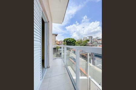 Sacada de casa à venda com 3 quartos, 150m² em Umuarama, Osasco