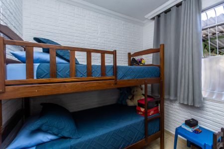 Quarto 2 de apartamento para alugar com 2 quartos, 40m² em Itatiaia, Belo Horizonte