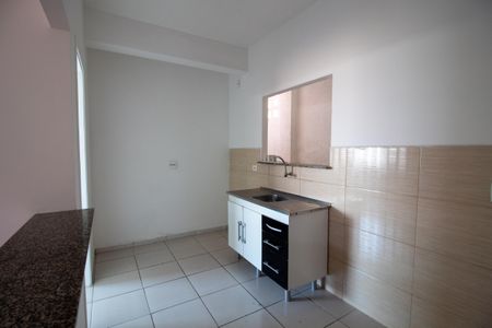 Cozinha de kitnet/studio para alugar com 1 quarto, 45m² em Jardim Guarau, São Paulo