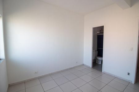 Quarto de kitnet/studio para alugar com 1 quarto, 45m² em Jardim Guarau, São Paulo
