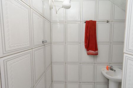 Banheiro Social de casa à venda com 1 quarto, 40m² em Solar do Barreiro, Belo Horizonte