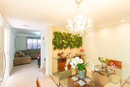 Sala de casa à venda com 3 quartos, 254m² em Vila Campesina, Osasco