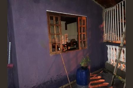 Casa à venda com 4 quartos, 103m² em Jardim Maria Rosa, Taboão da Serra