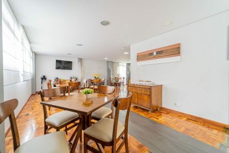 Apartamento à venda com 2 quartos, 50m² em Vila Alexandria, São Paulo
