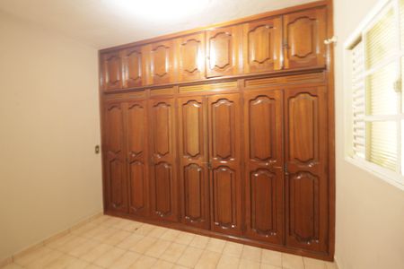 Quarto de casa à venda com 2 quartos, 104m² em Parque Centenário, Jundiaí