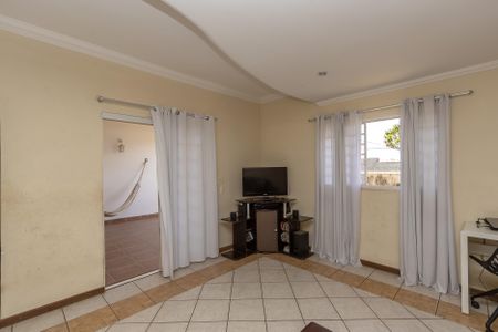 Sala de casa à venda com 4 quartos, 295m² em São Bernardo, Belo Horizonte