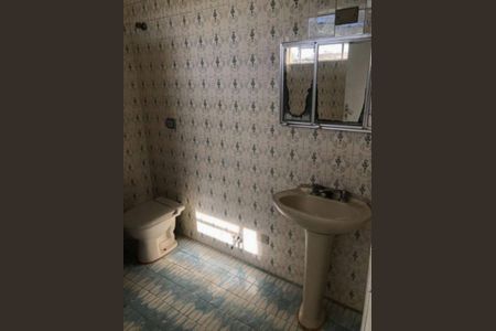 Banheiro 3 de casa à venda com 3 quartos, 160m² em Jardim Santana, São Paulo