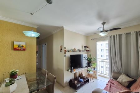 Sala de apartamento à venda com 2 quartos, 48m² em Paulicéia, São Bernardo do Campo