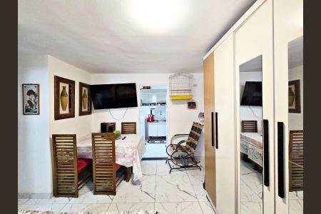 Sala de apartamento à venda com 2 quartos, 44m² em Vila Galvão, Guarulhos
