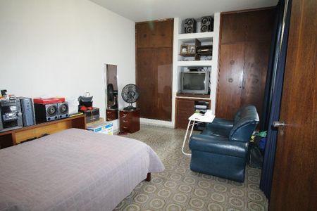 Casa à venda com 10 quartos, 578m² em Barro Preto, Belo Horizonte