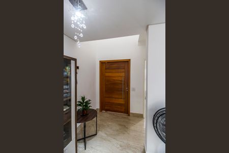 Sala de casa de condomínio à venda com 3 quartos, 224m² em Parque Sinai, Santana de Parnaíba