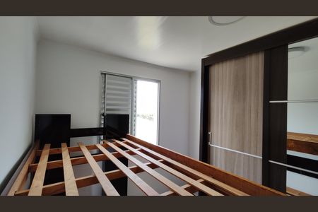 Quarto 2 de apartamento para alugar com 2 quartos, 45m² em Jardim Vista Alegre, Ferraz de Vasconcelos