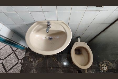 Banheiro de casa para alugar com 1 quarto, 45m² em Jardim São Paulo, Ferraz de Vasconcelos